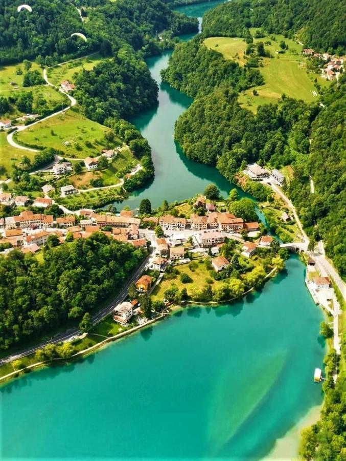 Moksha Slovenia Tolmin Kültér fotó